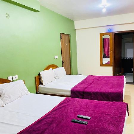 Hotel Nakshatra Utakamand Zewnętrze zdjęcie