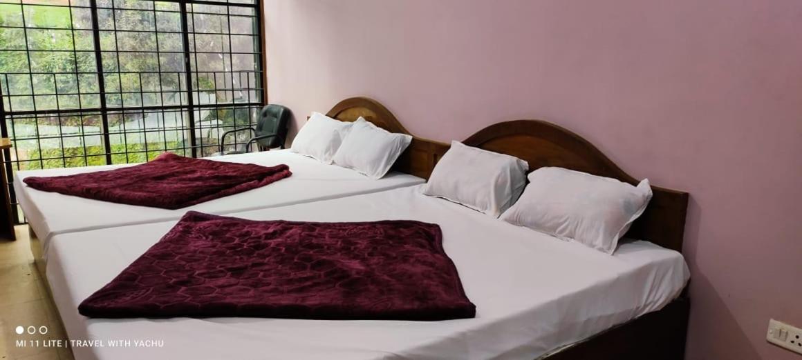 Hotel Nakshatra Utakamand Zewnętrze zdjęcie