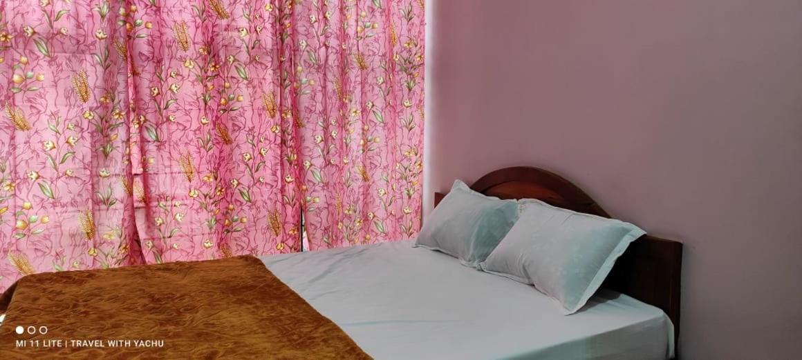 Hotel Nakshatra Utakamand Zewnętrze zdjęcie