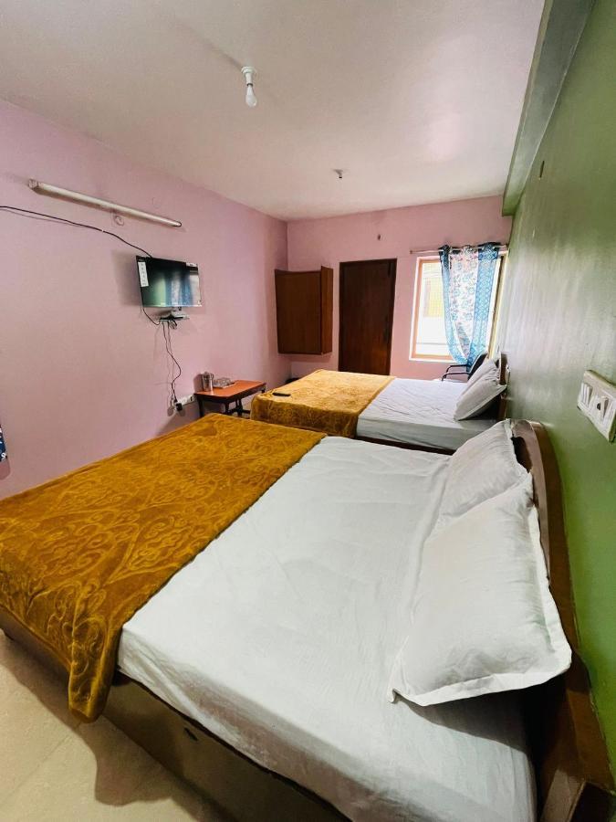 Hotel Nakshatra Utakamand Zewnętrze zdjęcie