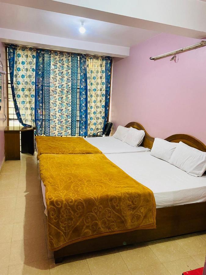 Hotel Nakshatra Utakamand Zewnętrze zdjęcie