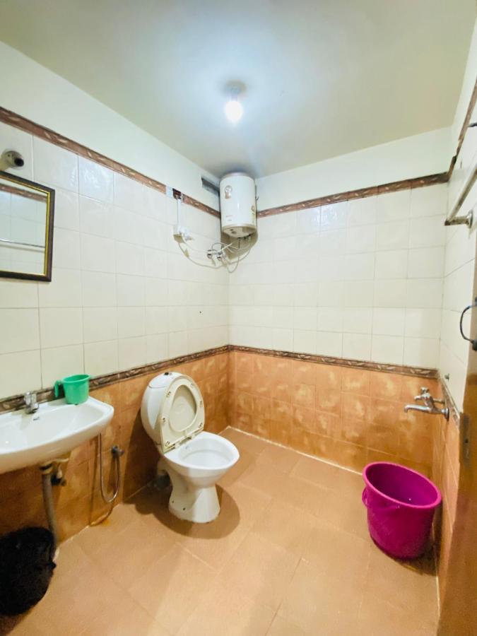 Hotel Nakshatra Utakamand Zewnętrze zdjęcie