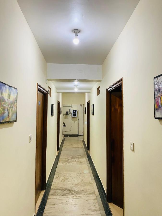 Hotel Nakshatra Utakamand Zewnętrze zdjęcie